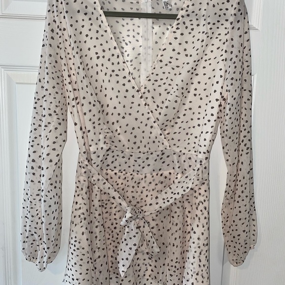 Polka dot romper - Picture 5 of 8